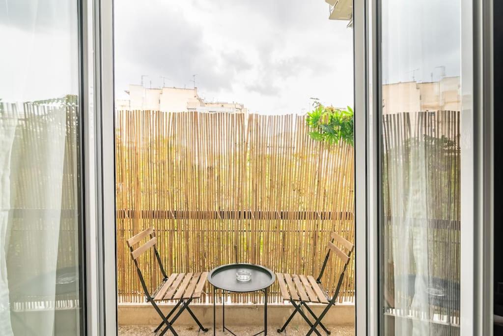 Chic Apt Near Acropolis - Avdi Square Athènes Extérieur photo
